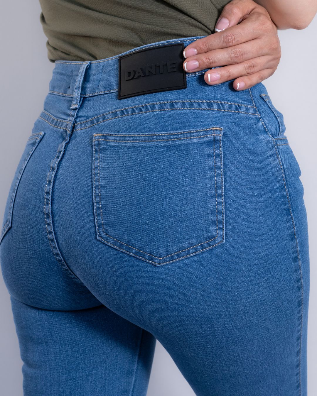 Jean Elástico Bota Campana Azul Claro Mujer