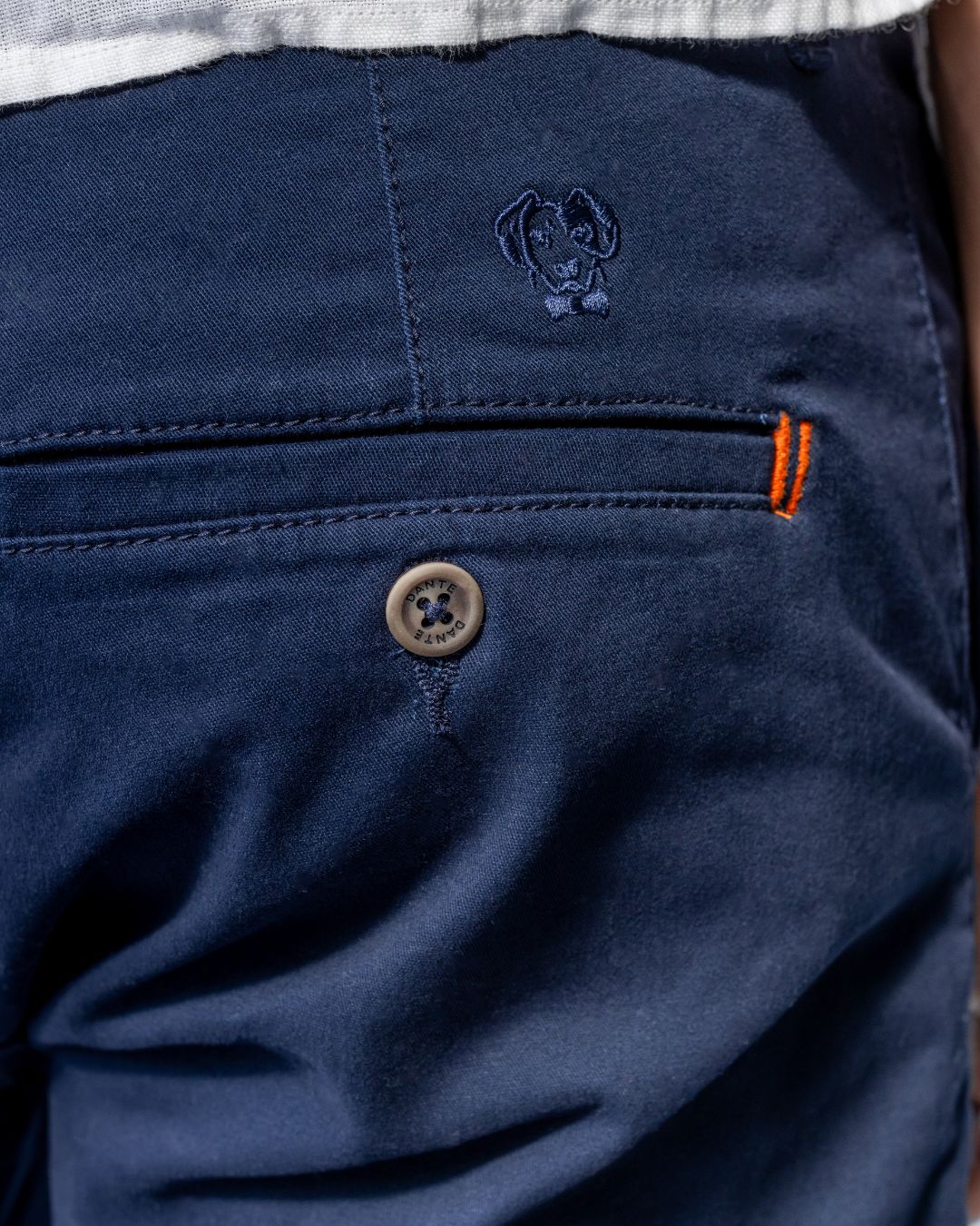 Bermuda Elástica Azul Navy