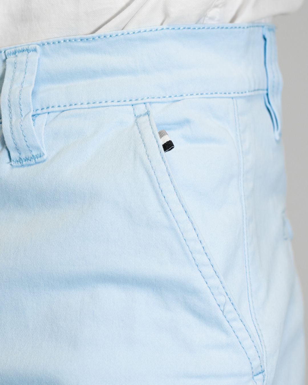 Bermuda Elástica Baby Blue
