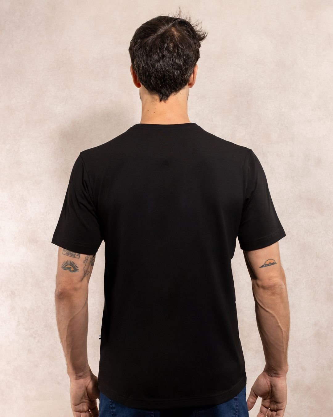 Playera Antimanchas Negra - Talla Regular