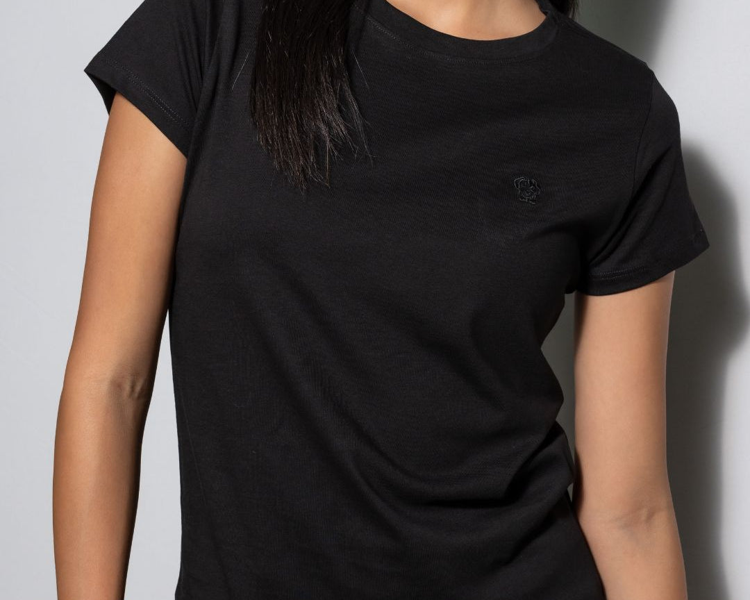 camiseta Antimanchas negra logo negro para mujer de DANTE