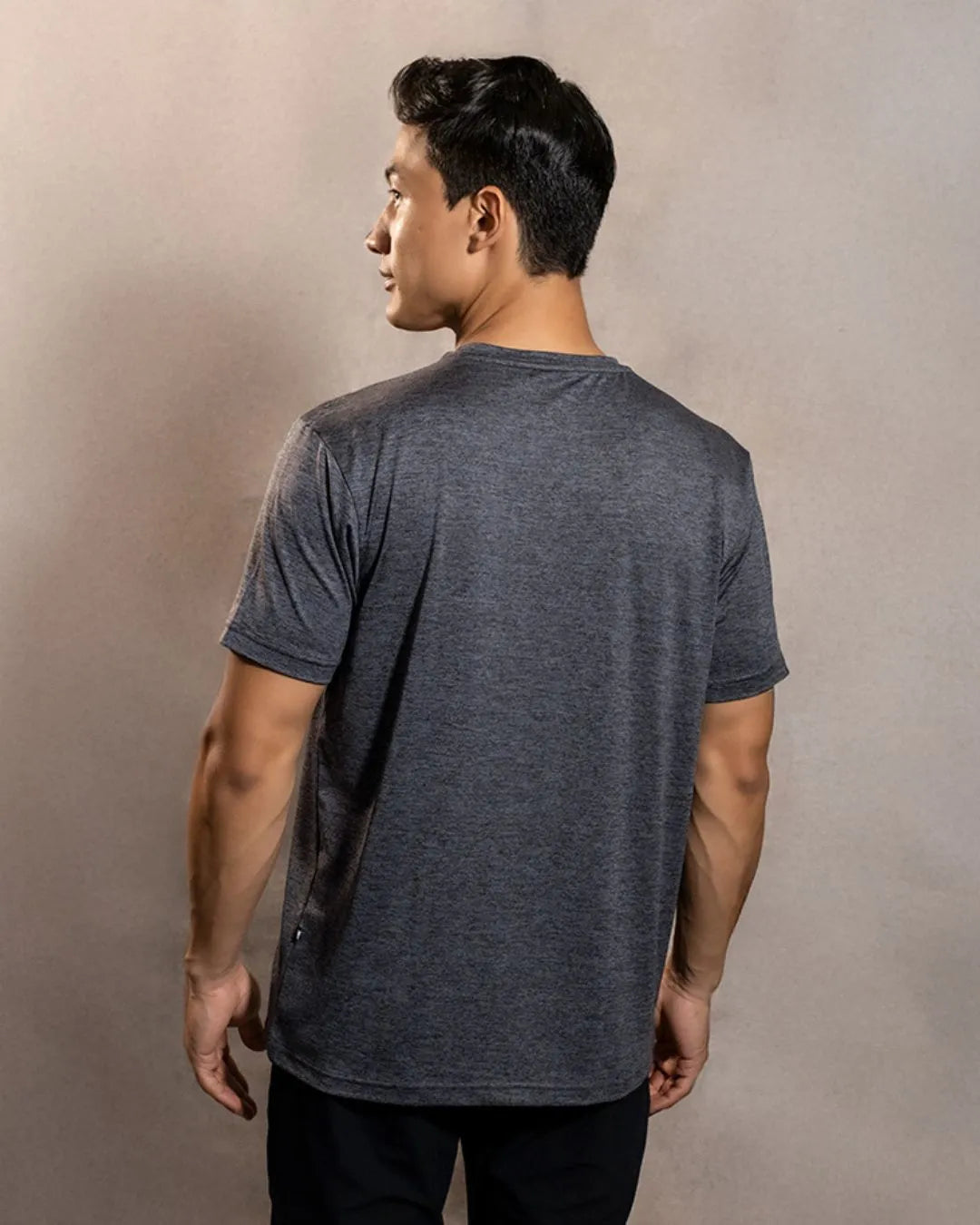 Playera Performance Antiarrugas Gris Jaspe Oscuro