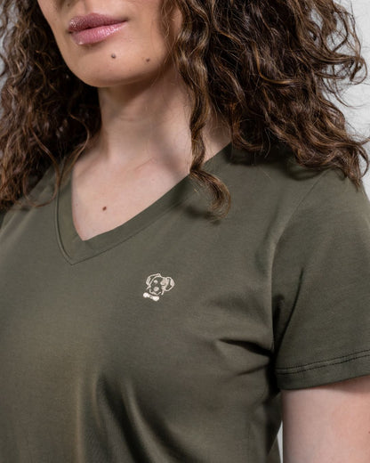 Playera Antimanchas Verde Militar Mujer - Cuello V