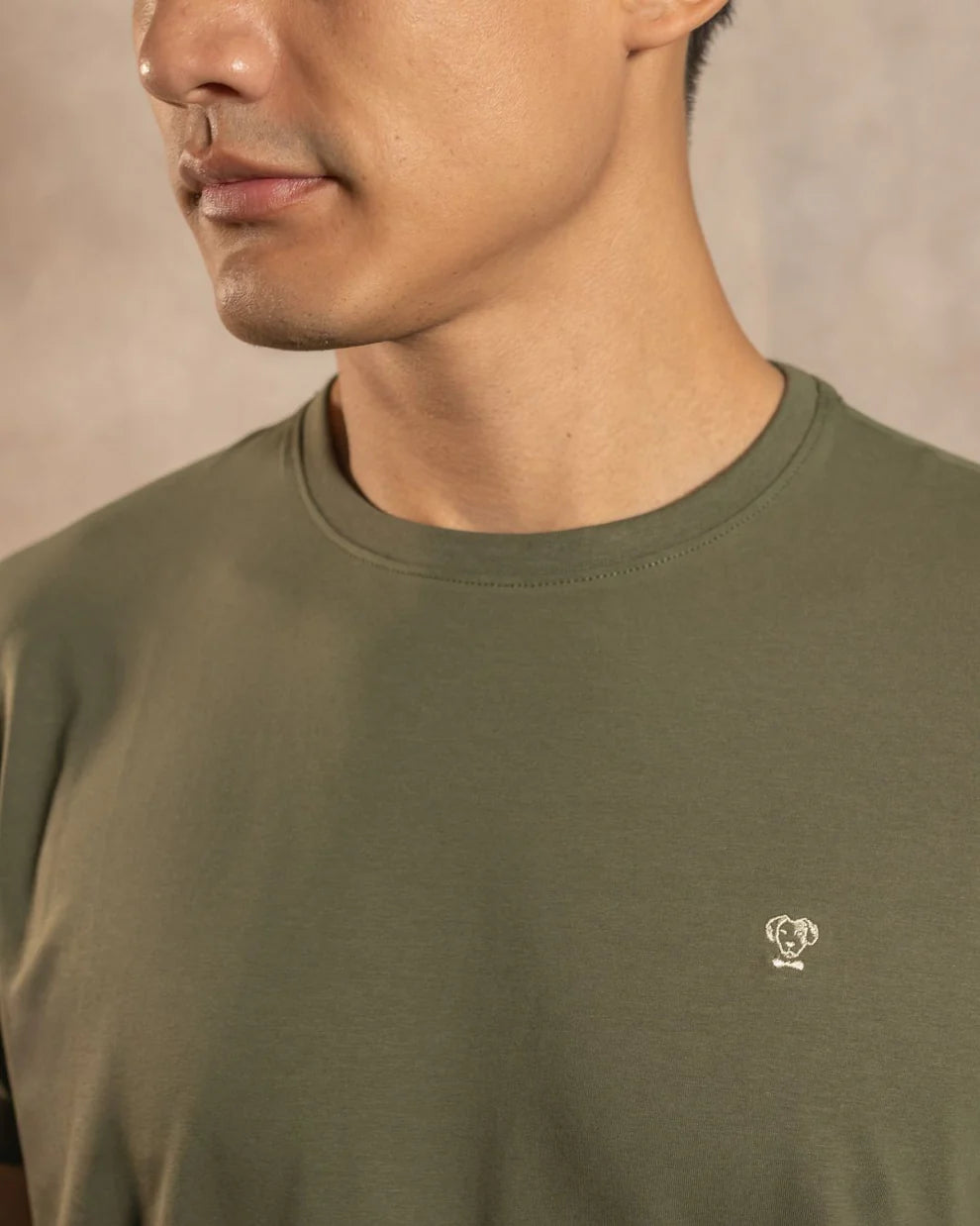 Playera Antimanchas Verde Militar - Talla Regular