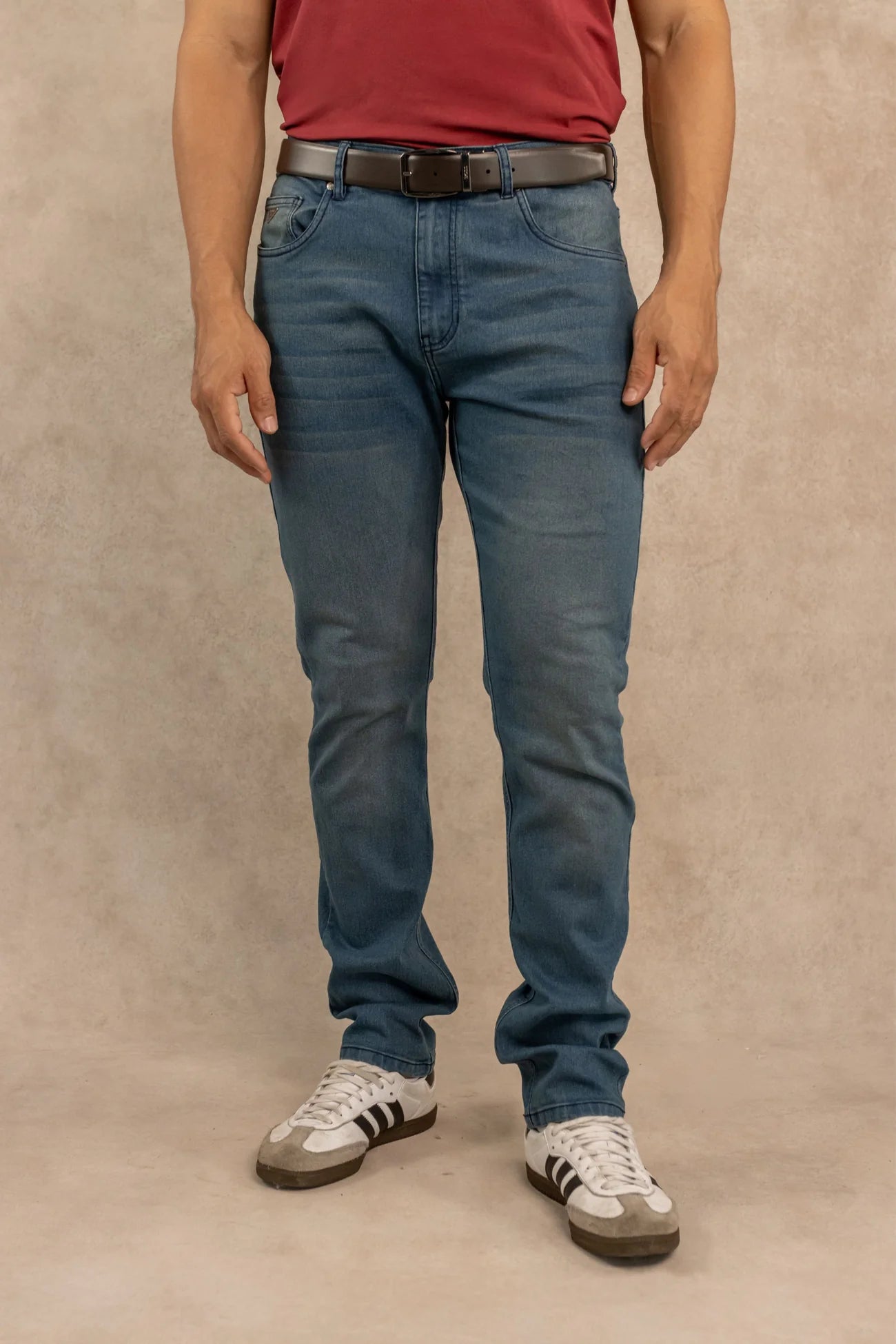 Jean Elástico Azul Contemporary - Talla Regular