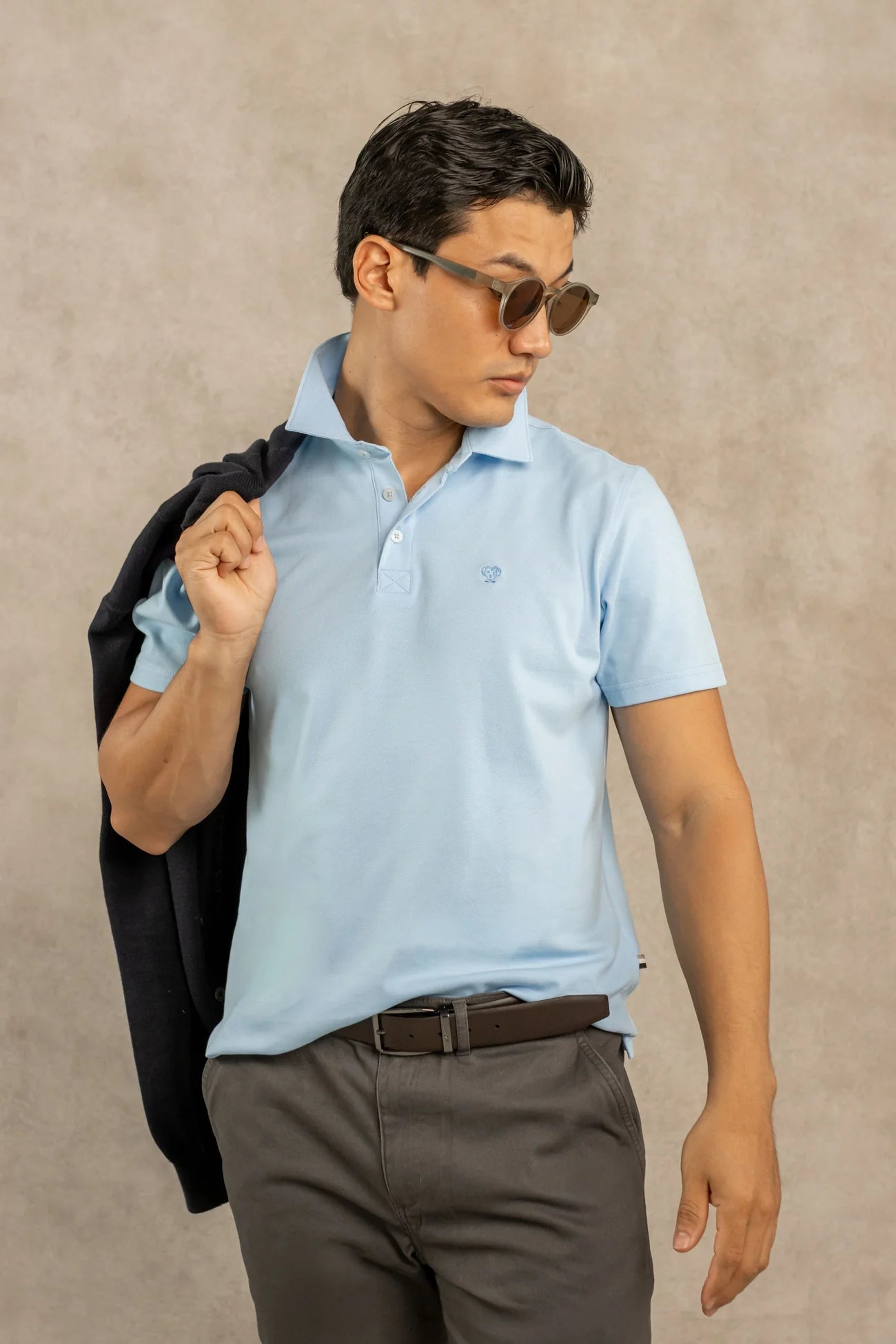 Polo Antimanchas Cuello Rígido Azul Celeste